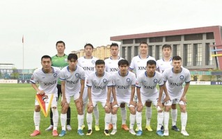 吴钩足球创始人是哪人，吴钩足球创始人是哪人啊